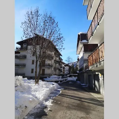 아파트 La Casa Dei Nonni *